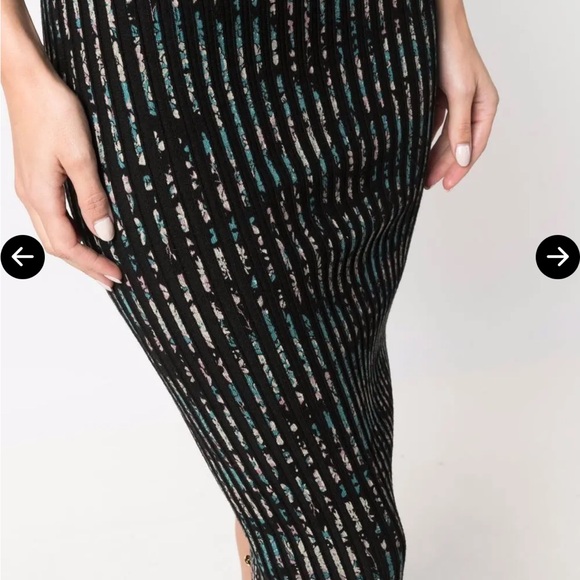 Paco Rabanne Ribbed-Knit Wool Midi Dress - Picture 4 of 8